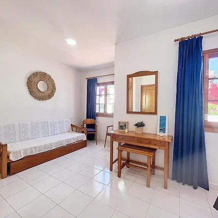 Roca Fornells, Bonito Con Piscina Ss21 * Fornells (Menorca)